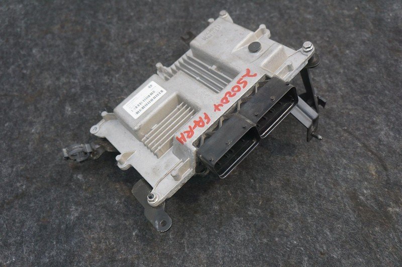 2.0L Engine Control Module OEM 68461140AA Alfa Romeo Stelvio Sprint 949 2020-24