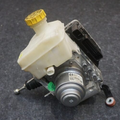 Anti Lock Brake Pump Cylinder 68300512AA Alfa Romeo Giulia Quadrifoglio 2017-19