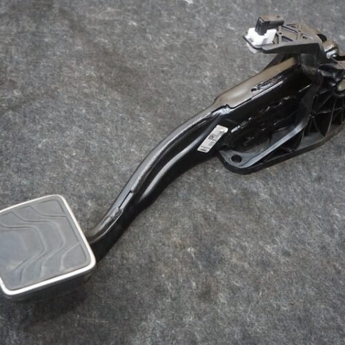Brake Pedal Bracket Assembly OEM MY83-2450-BB Aston Martin Dbx 707 2020-2024