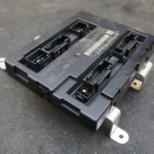 Central Body Chassis Control Module ECU ECM 4H0907064HB OEM Audi R8 Lms Gt4 2018