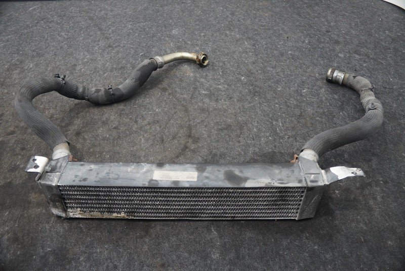 Engine Oil Cooler Radiator Hose Pipe 6G33-6A642-AB Aston Martin V8 Vantage 2008