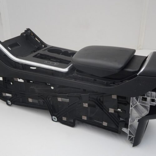 Front Center Console Armrest Assembly Black OEM 4M0863243C Audi RSQ8 2020-25