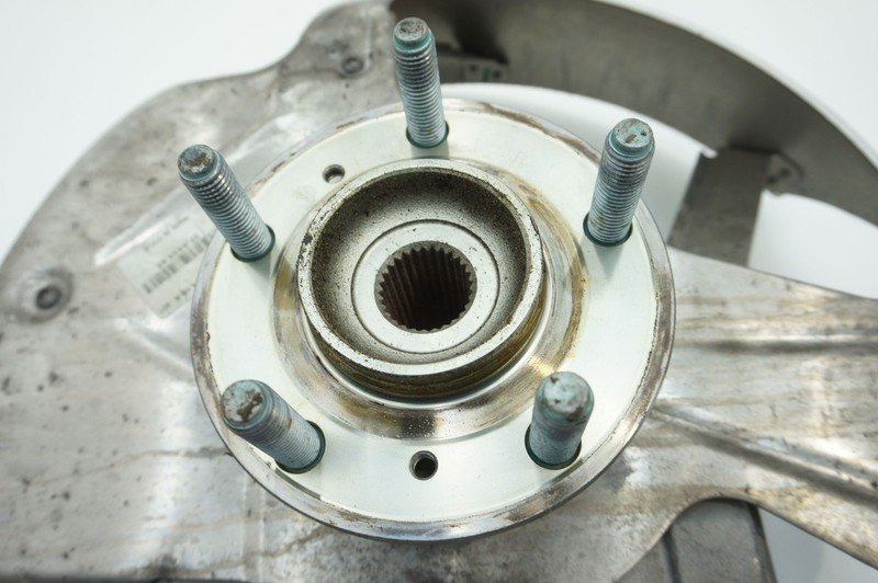 Front Left Knuckle Hub Wheel Bearing 8D33-3K185-AC Aston Martin Vanquish 2014-18