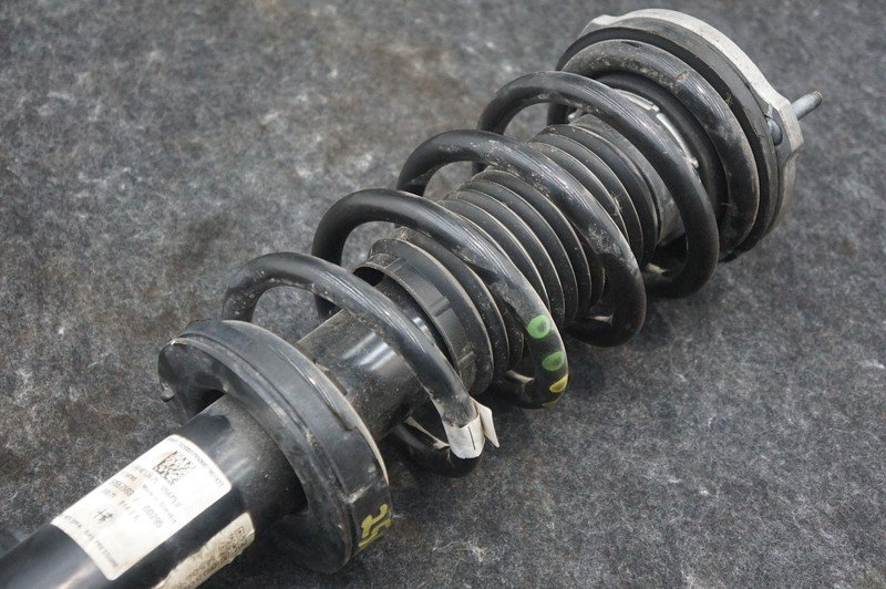 Front Left Shock Strut OEM 68382237AA Alfa Romeo Stelvio Sprint 949 18-25 *Note*