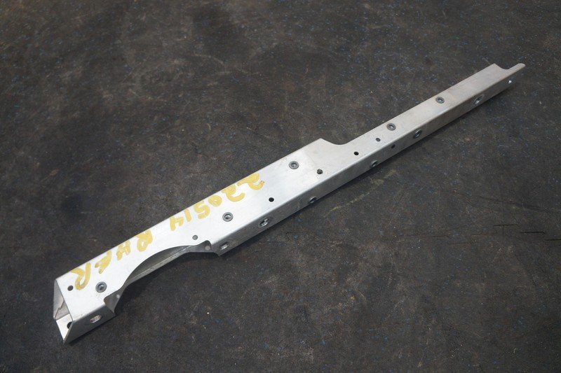Front Right Engine Strut Brace Crossmember HY53-16184-AG Aston Martin Vantage 19