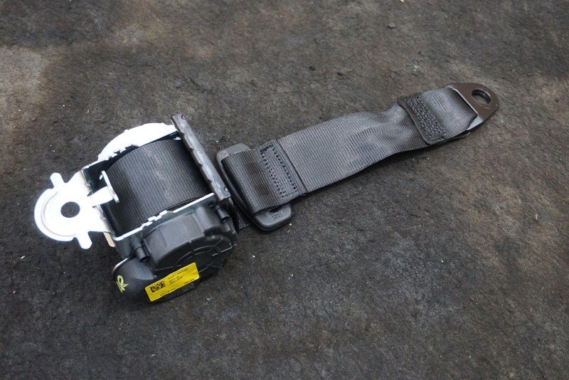 Front Right Passenger Seat Belt Retractor 01561393840 Alfa Romeo Giulia 17-21