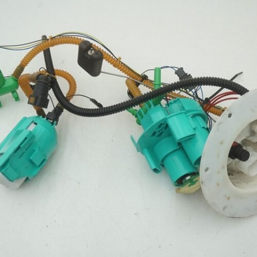 Gasoline Gas Fuel Tank Pump Sender Set 4.0l V8 RWD OEM Aston Martin Vantage 2020