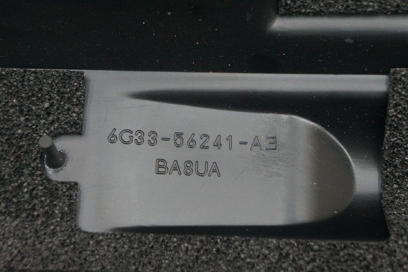 Glove Box Dash Compartment Frame Carrier 6g33-56241-ae Aston Martin Rapide 14