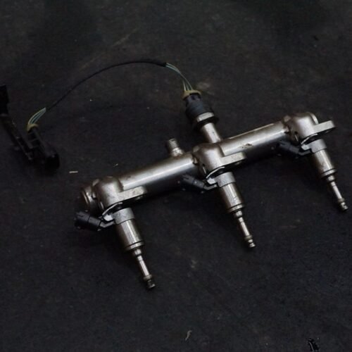 Left Engine Fuel Injection Rail 00670050573 Alfa Romeo Stelvio Quadrifoglio 18