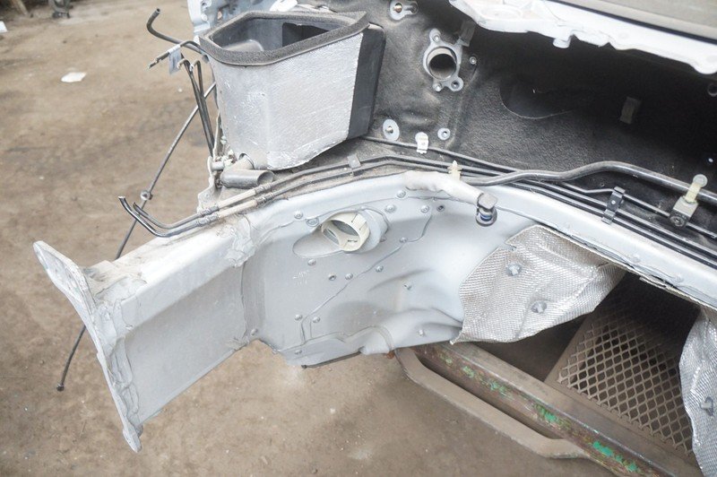 Local Pickup Only! Body Shell Structure Frame Aston Martin Vantage 2020 *Note*