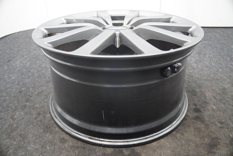 Rear 19X9.5" Inch 10 Spoke Wheel Rim EG339965G OEM Aston Martin V8 Vantage 2008
