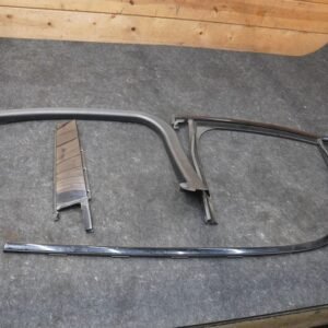 Rear Left Door Window Glass Weather Strip Seal Trim Molding Alfa Romeo Giulia 17