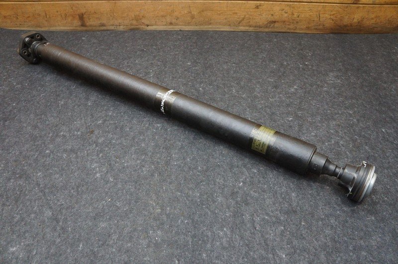Rear Propeller Drive Shaft OEM 68340369AA Alfa Romeo Giulia Quadrifoglio 2017-22