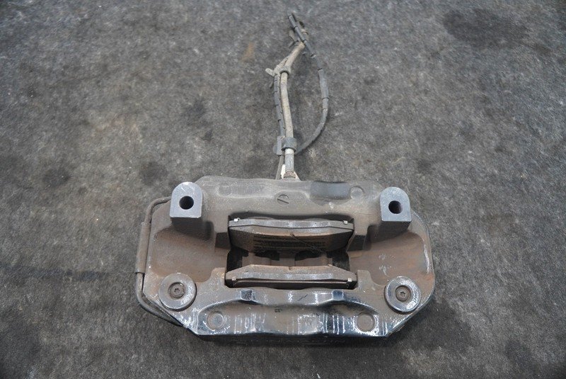 Rear Right Brake Caliper 7G43-2C464-CA OEM Aston Martin V8 Vantage 2006-16 DB9