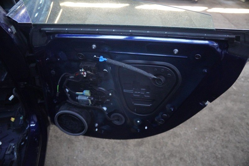 Rear Right Door Assembly Navarra Blue 8W8833052F OEM Audi RS5 2018-24