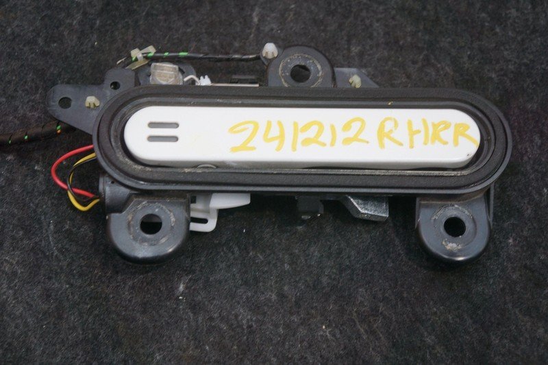 Rear Right Door Outside Handle White HY53-226A29-A Aston Martin Dbx 707 2020-24