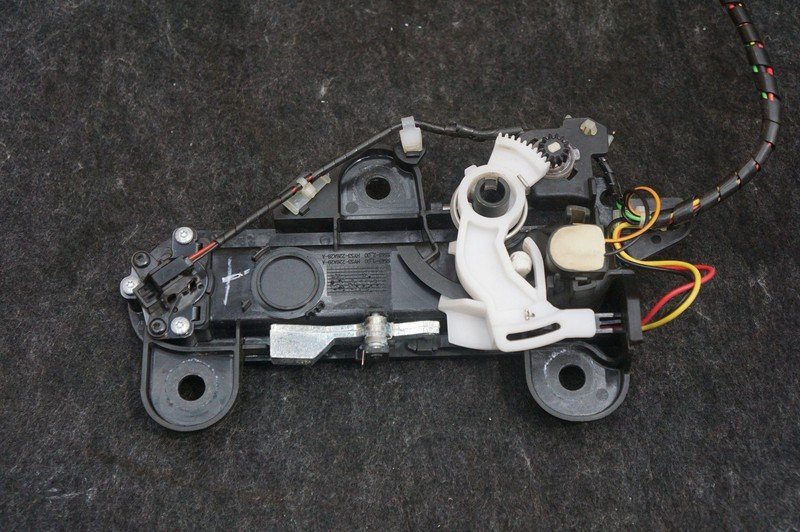 Rear Right Door Outside Handle White HY53-226A29-A Aston Martin Dbx 707 2020-24