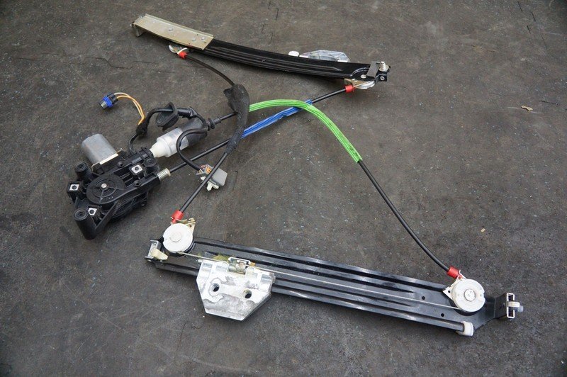 Rear Right Door Window Regulator Motor AD43-542700-AB Aston Martin Rapide 2010