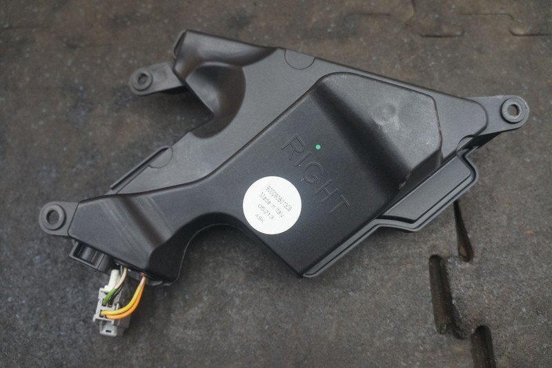 Rear Right Passenger Door Speaker Mid AD43-46684-BA OEM Aston Martin Rapide S 14