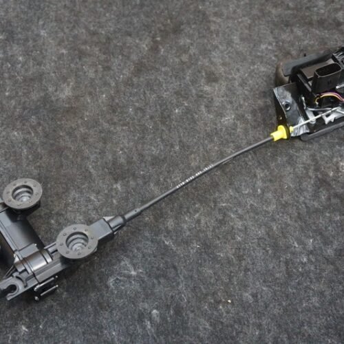 Rear Trunk Lid Latch Lock Actuator MY83-F442A66-AA Aston Martin Dbx 707 2020-24
