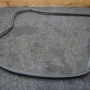 Rear Trunk Lid Weather Strip Seal Rubber MY83-43720 Aston Martin Dbx 707 2020-24