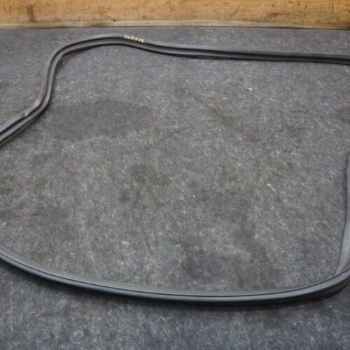 Rear Trunk Lid Weather Strip Seal Rubber MY83-43720 Aston Martin Dbx 707 2020-24