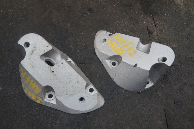 Set 2 Front Left Right Cross Bracket GODG43-108A87-AD Aston Martin Rapide S 2014