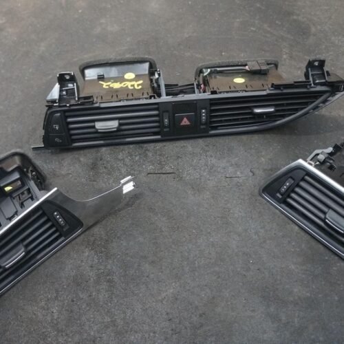 Set 3 Dash Air Vent Outlet 4G1820951 OEM Audi S7 2013
