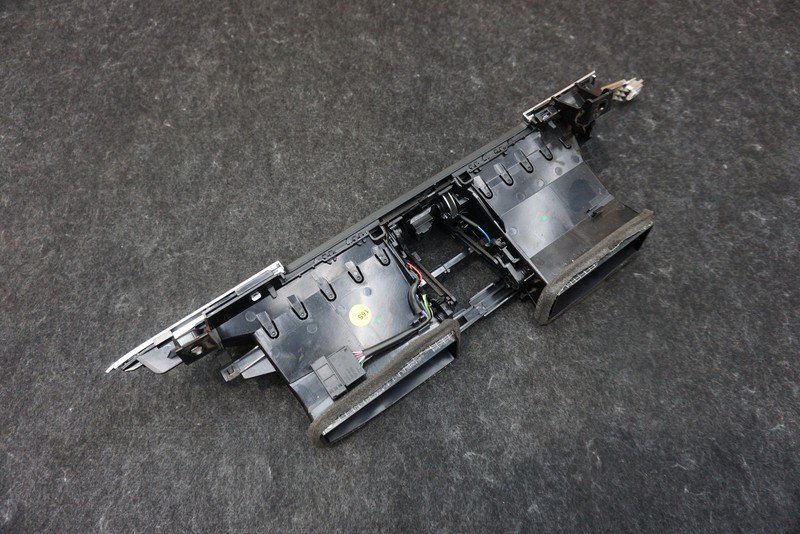 Set 3 Dashboard Air Vent Assembly 4G1820951 Audi S7 4G8 2016-18 S6 RS7 2016-18