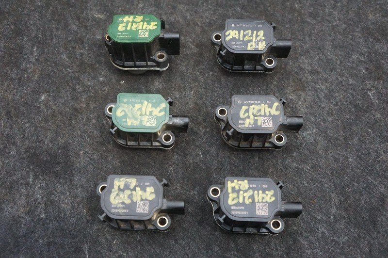Set 6 Left or Right Engine Lift Solenoid OEM 1779821800 Aston Martin Dbx 707 23