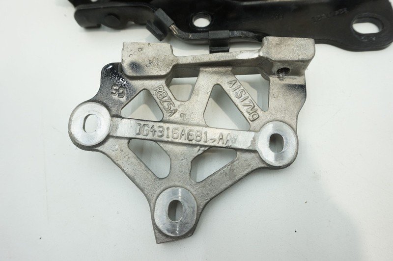 Set Front Left Right Hood Hinge DG43-16801-AA OEM Aston Martin Vanquish 2013-18