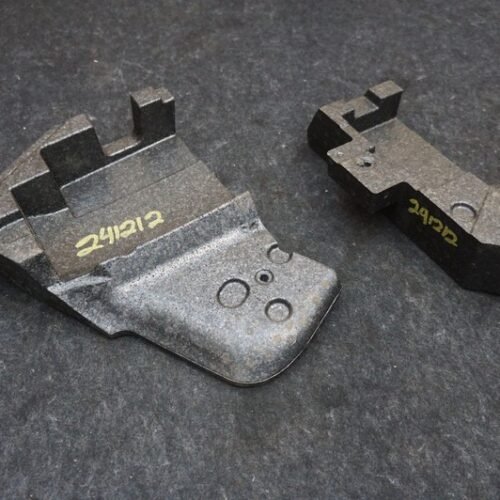 Set Left Right Block Heel Foam MY83-115A46-AA Aston Martin Dbx 707 2020-2024