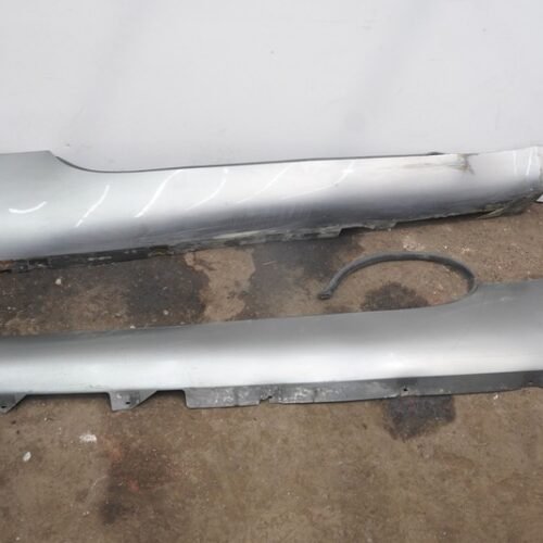 Set Rocker Panel Side Skirt Trim Molding OEM Aston Martin V8 Vantage 2008 *Note*