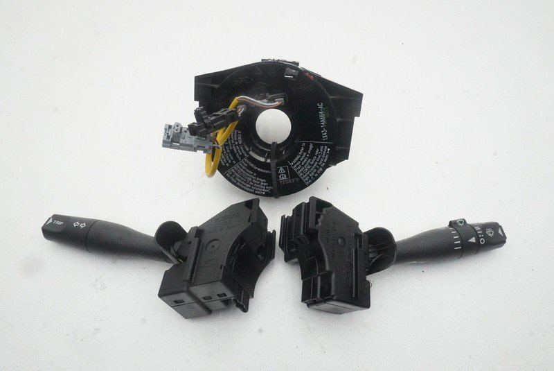 Steering Column Clockspring Wiper Lever Switch 1X43-13335-AF Aston Martin DB9 13