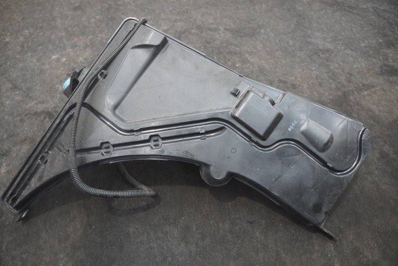 Windshield Washer Bottle Tank Reservoir OEM Alfa Romeo Giulia 2019