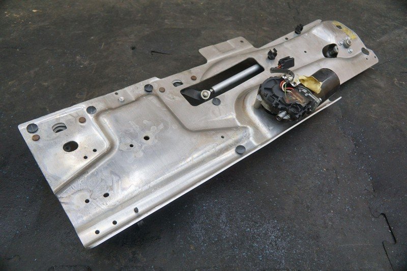 Windshield Wiper Motor Linkage Usa Cd43-17504-ca Aston Martin Vantage 2007